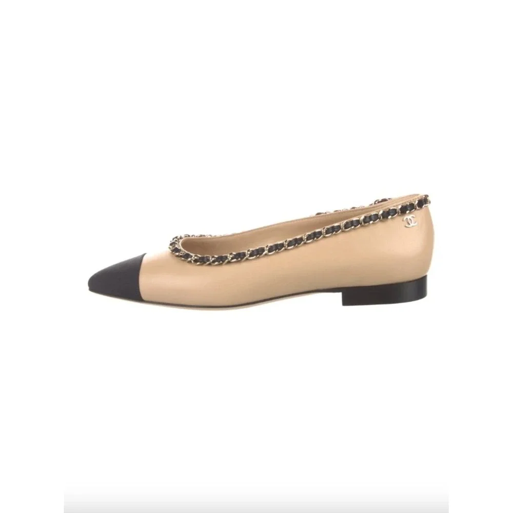 CHANEL chain detail CC logo CC Charm cap toe pointed flats shoes 36.5